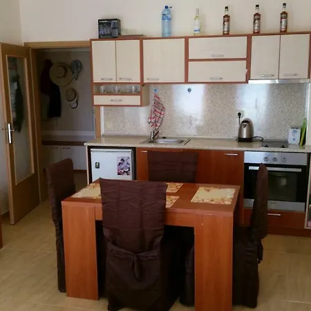 Aqua Dreams - New Wifi דירה