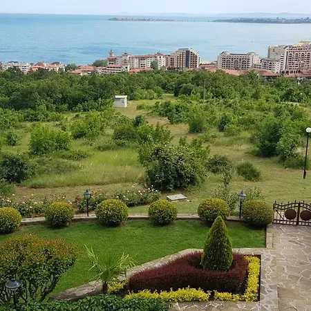 Апартаменты Aqua Dreams - New Wifi Свети-Влас